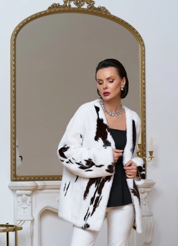 Жакет из меха норки в расцветке "ягуар" фото