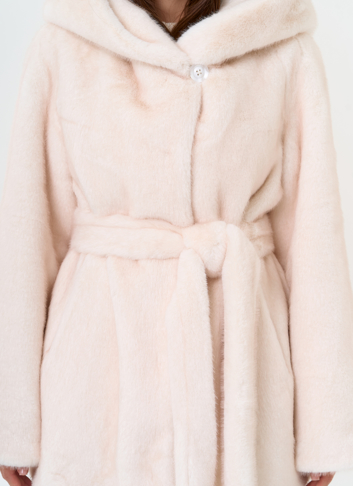 Женская шуба из эко меха с капюшоном