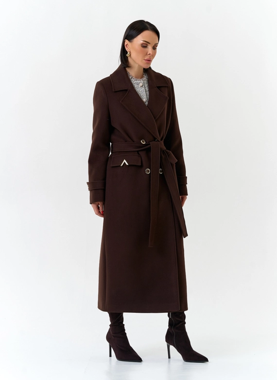 Женское пальто с английским воротником фото