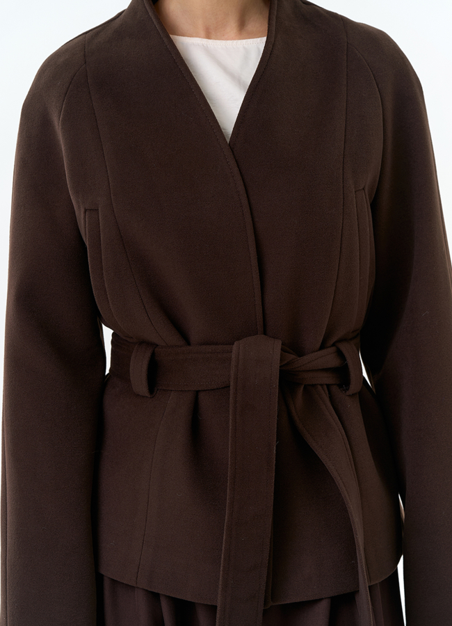 Женское укороченное пальто с поясом модель № 32688 универмаг малина