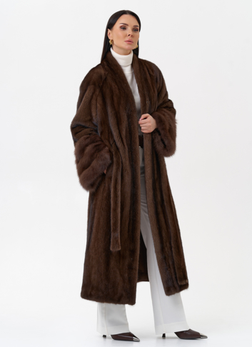 Шуба из скандинавской норки с куницей