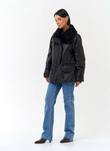 Женский пуховик из натуральной кожи фото
