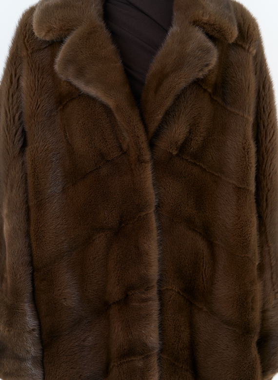 Шуба оверсайз с английским воротником