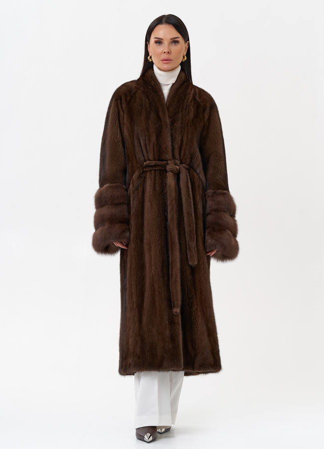 Шуба из скандинавской норки с куницей модель № 29258 меха малина