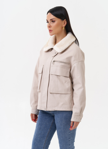 Куртка весенняя из искусственной кожи 