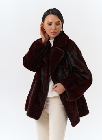 Женская шуба из скандинавской норки с английским воротником