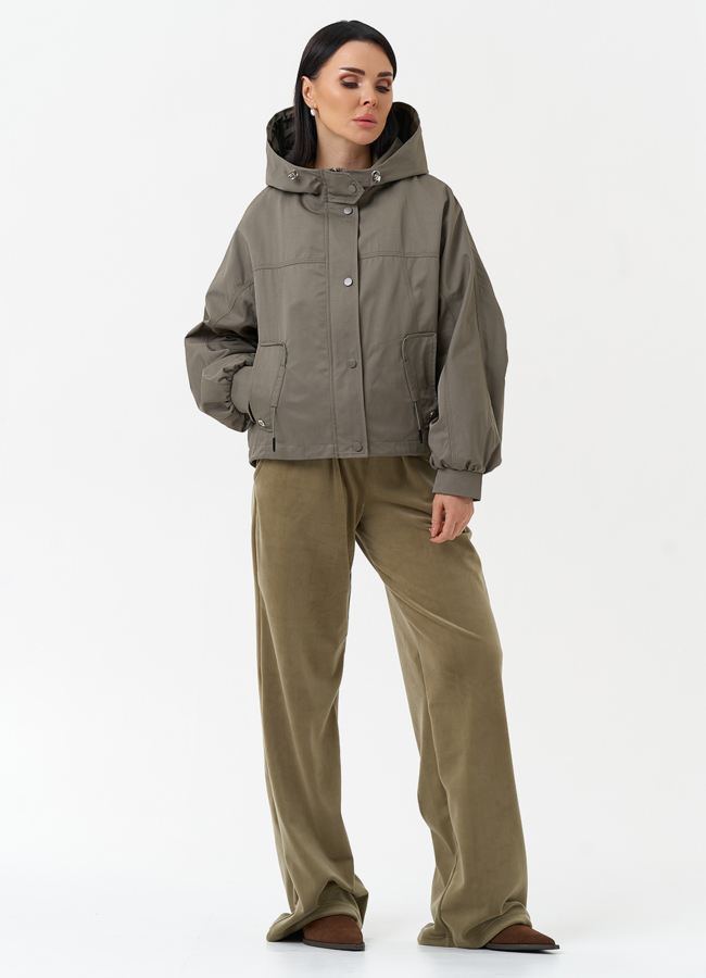 Короткая женская ветровка с капюшоном модель № 30043 в кредит