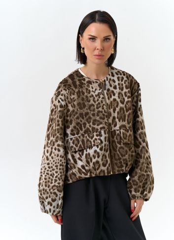 Женское укороченное пальто с анималистическим принтом