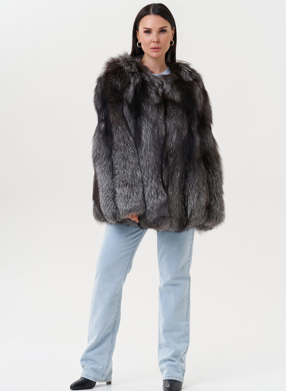Шуба оверсайз из меха чернобурки