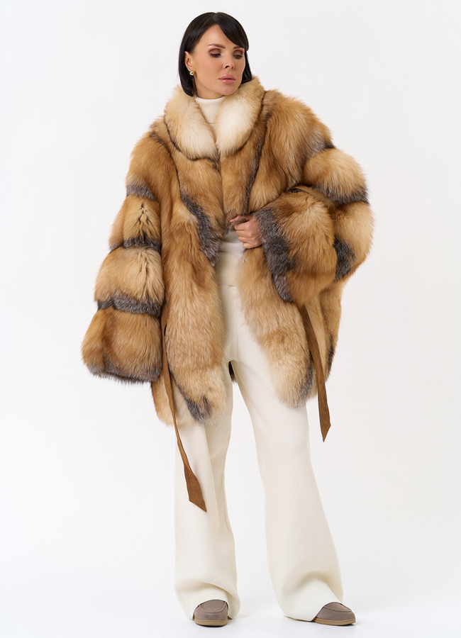 Шуба из лисы свободного кроя модель № 32013 универмаг малина