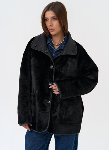 Женская двухсторонняя дубленка из эко замши в черном цвете