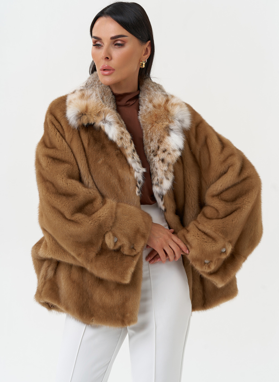 Куртка из меха норки с воротником их меха рыси