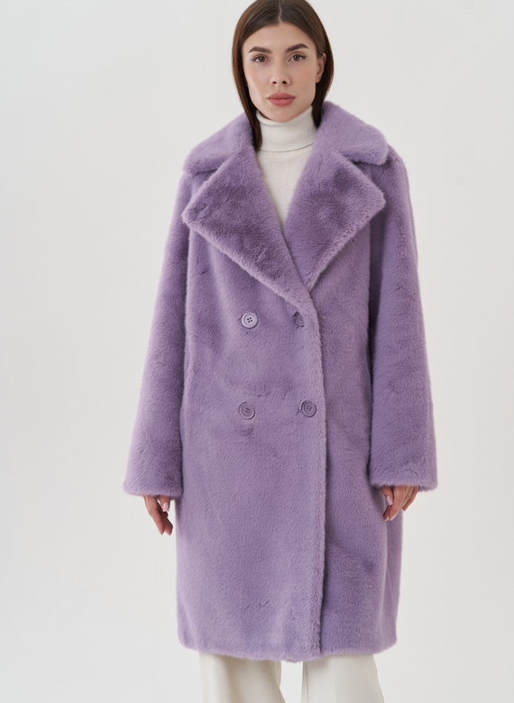 Женское пальто из эко меха на пуговицах