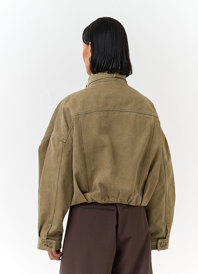 фото Женская короткая джинсовая куртка модель № 32826