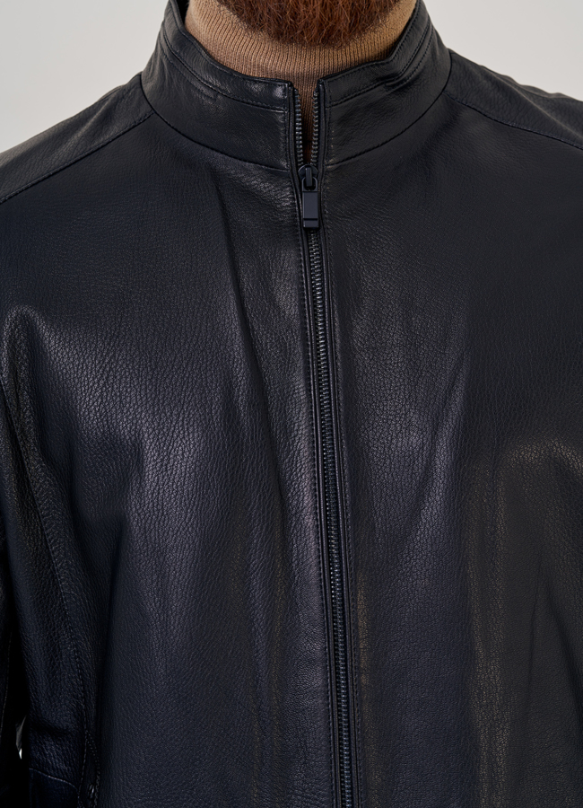 Куртка мужская из натуральной кожи с воротником стойкой  модель №  24366 универмаг малина