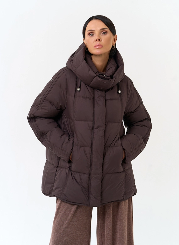 Женский пуховик с капюшоном фото