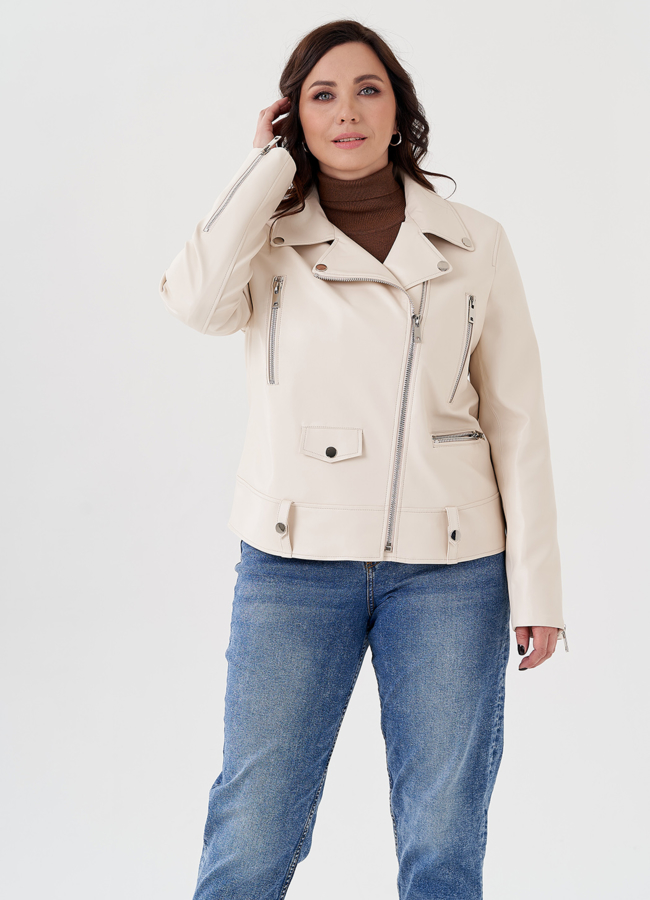 Светлая куртка косуха из эко кожи модель № 24218 меха малина